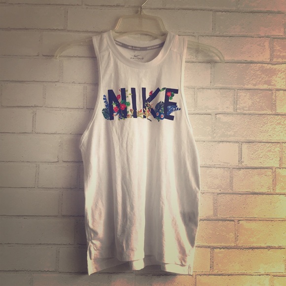 nike floral tank top
